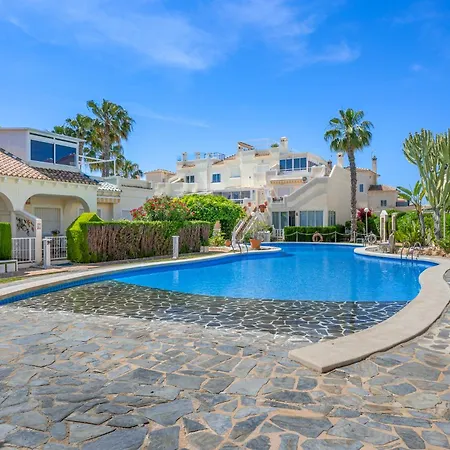 Casa Birdie Playa Flamenca